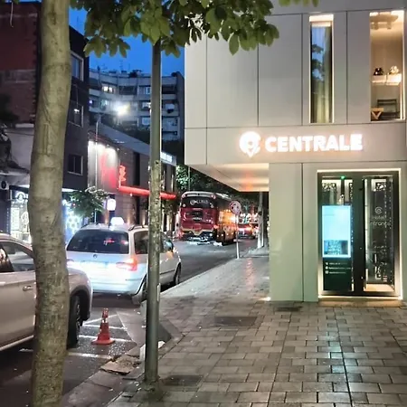 Centrale Hotel 4* Tirana